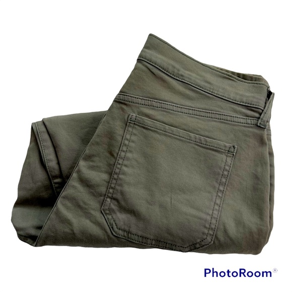 Old Navy Green Sky-High Straight Extra High Rise Size 12 - Picture 8 of 10